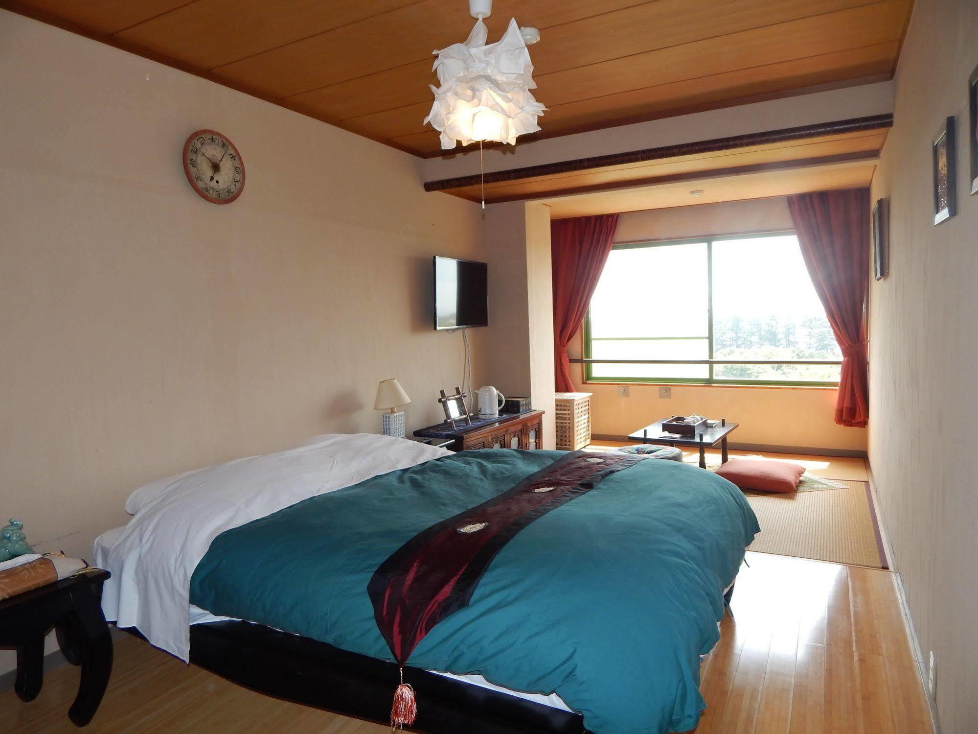 Hotel Minamikaikisen Ito  Bagian luar foto